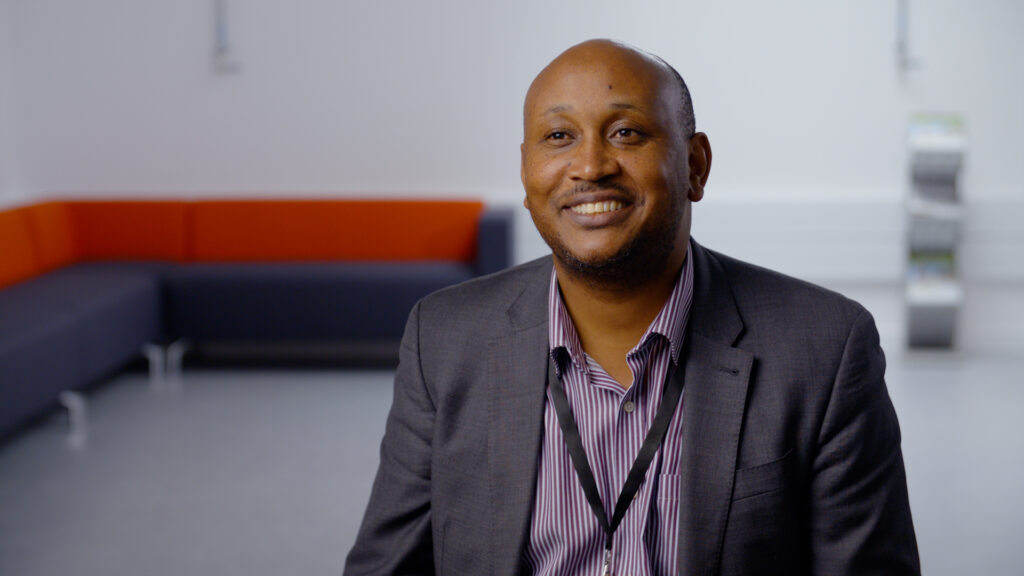 An image of a further education tutor at Harlow College.